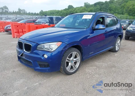 2015 BMW X1 xDrive28I из США, поврежденный, VIN WBAVL1C59FVY38093